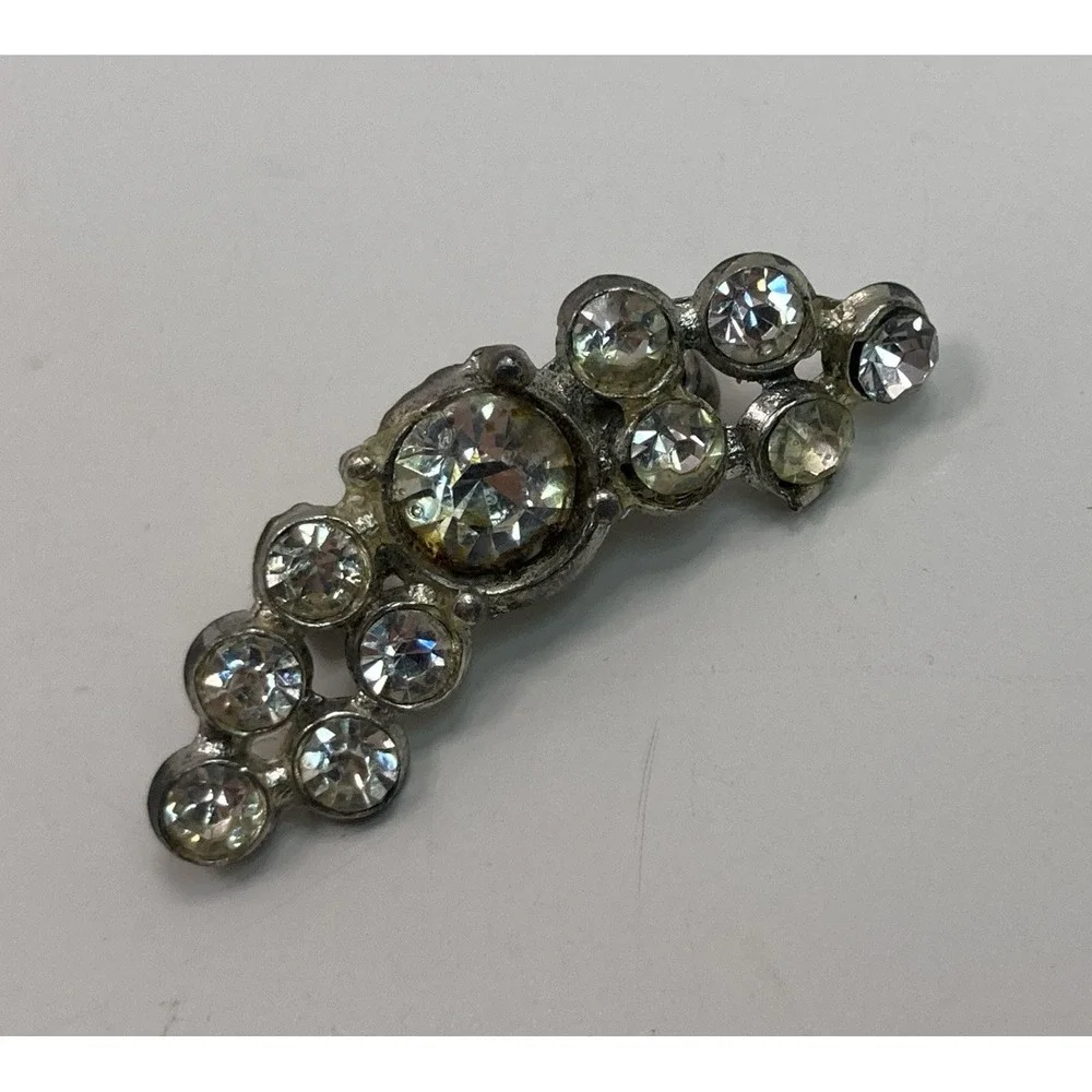 Vintage Rhinestone Prong Curved‎ Brooch Silver Tone metal 1.5in
